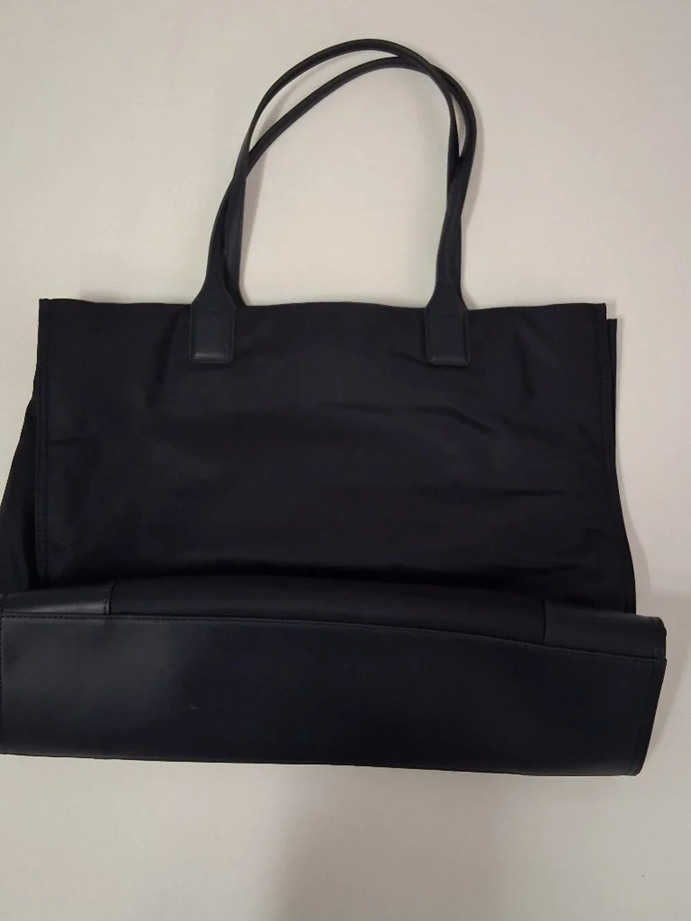 Tory Burch Women's Ella Tote Bag – Tory Navy